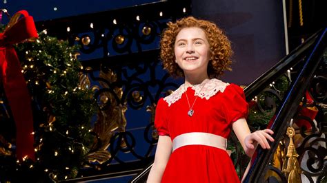 Annie (complete show) .